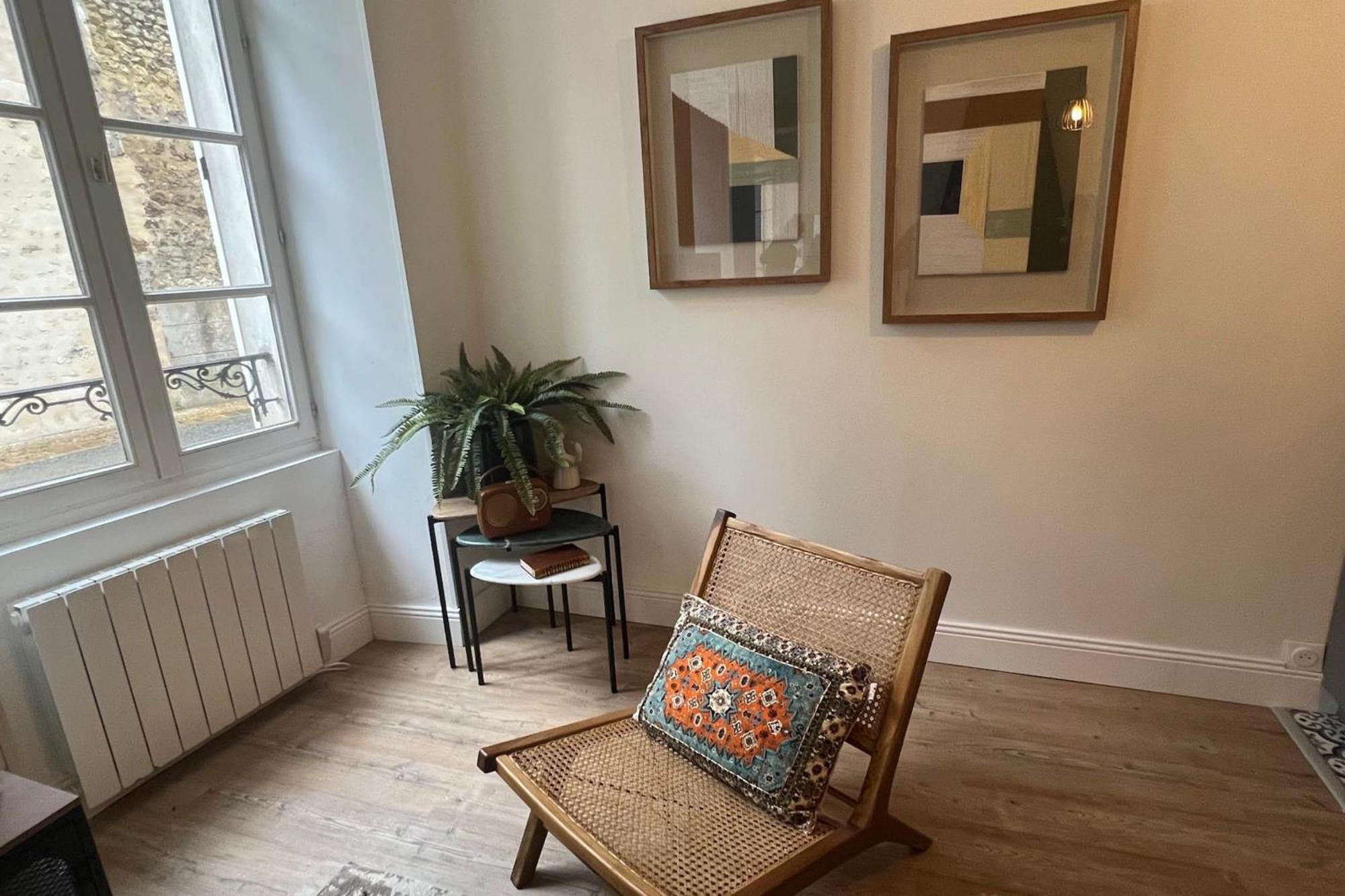 Appartement La Caresse De L'Amarante Mortagne-au-Perche Esterno foto